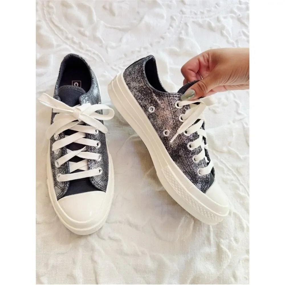 Converse Chuck 70 Ox sneakers in dark silver Nwob